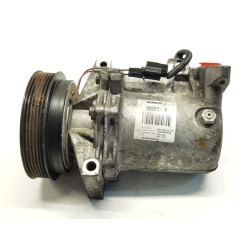 Recambio de compresor aire acondicionado para dacia sandero ambiance referencia OEM IAM 8201025121B  