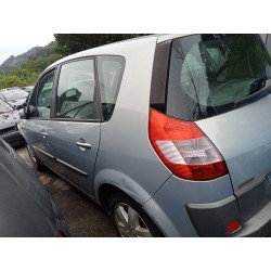 renault scenic ii del año 2004