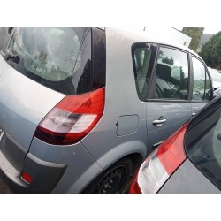 renault scenic ii del año 2004