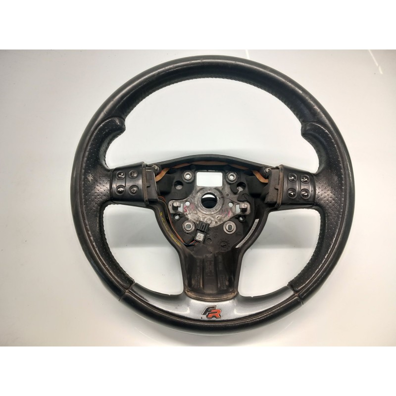 Steering wheel Seat Leon (1P1) | Becerril Scrap Yard Steering wheel Seat Leon (1P1) | Becerril Scrap Yard