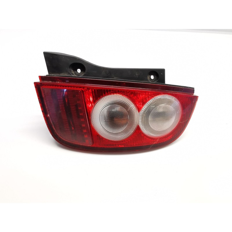 Right rear taillight Nissan Micra III (K12) | Becerril Scrap Yard Right rear taillight Nissan Micra III (K12) | Becerril Scrap Yard