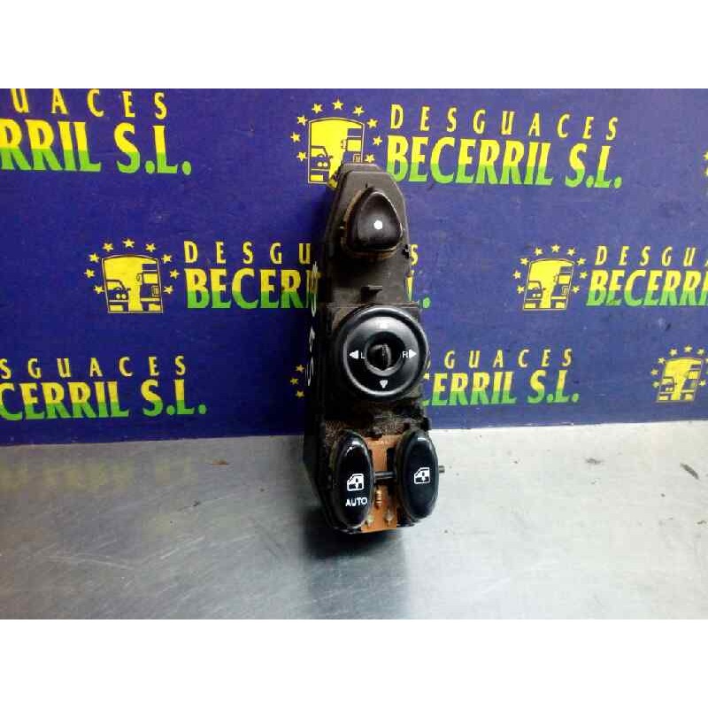Recambio de mando elevalunas delantero izquierdo para hyundai coupe (j2) 1.6 cat referencia OEM IAM 9357027000A Recambio de mando elevalunas delantero izquierdo para hyundai coupe (j2) 1.6 cat referencia OEM IAM 9357027000A
