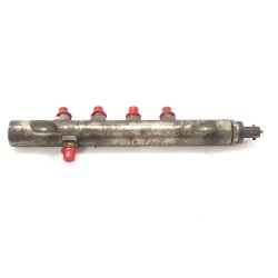 Injector rail Alfa Romeo Gt (125) | Becerril Scrap Yard