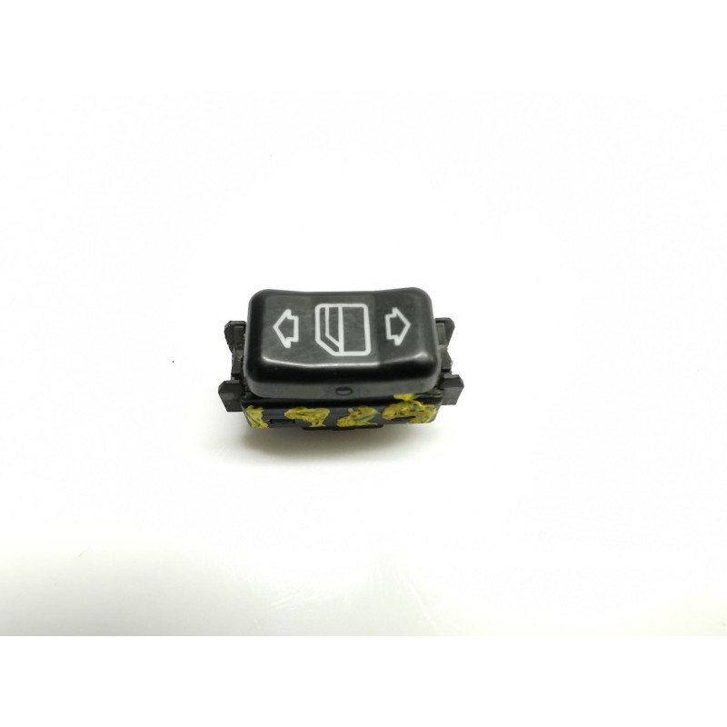 Recambio de mando elevalunas delantero derecho para mercedes-benz 124 sedán (w124) 300 d (124.130) referencia OEM IAM 1248204610 Recambio de mando elevalunas delantero derecho para mercedes-benz 124 sedán (w124) 300 d (124.130) referencia OEM IAM 1248204610