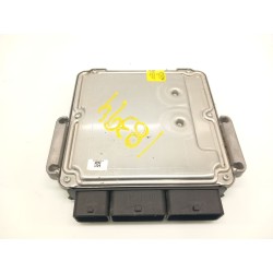 Recambio de centralita motor uce para dacia sandero ambiance referencia OEM IAM 237102213R 237102553R 