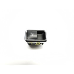 Right rear window regulator switch Clase C (W204) | Becerril Scrap Yard