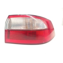 Recambio de piloto trasero derecho para renault laguna ii (bg0/1_) 1.9 dci (bg08, bg0g) referencia OEM IAM 8200002474  