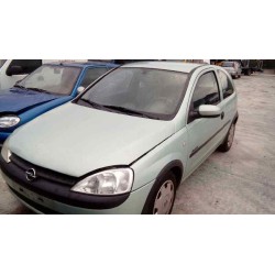opel corsa c del año 2001