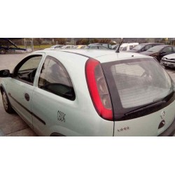 opel corsa c del año 2001