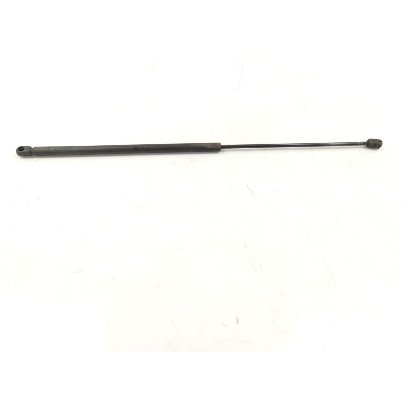 Amortisseurs de capot Audi A6 berlina (4F2) | Desguace Becerril Amortisseurs de capot Audi A6 berlina (4F2) | Desguace Becerril