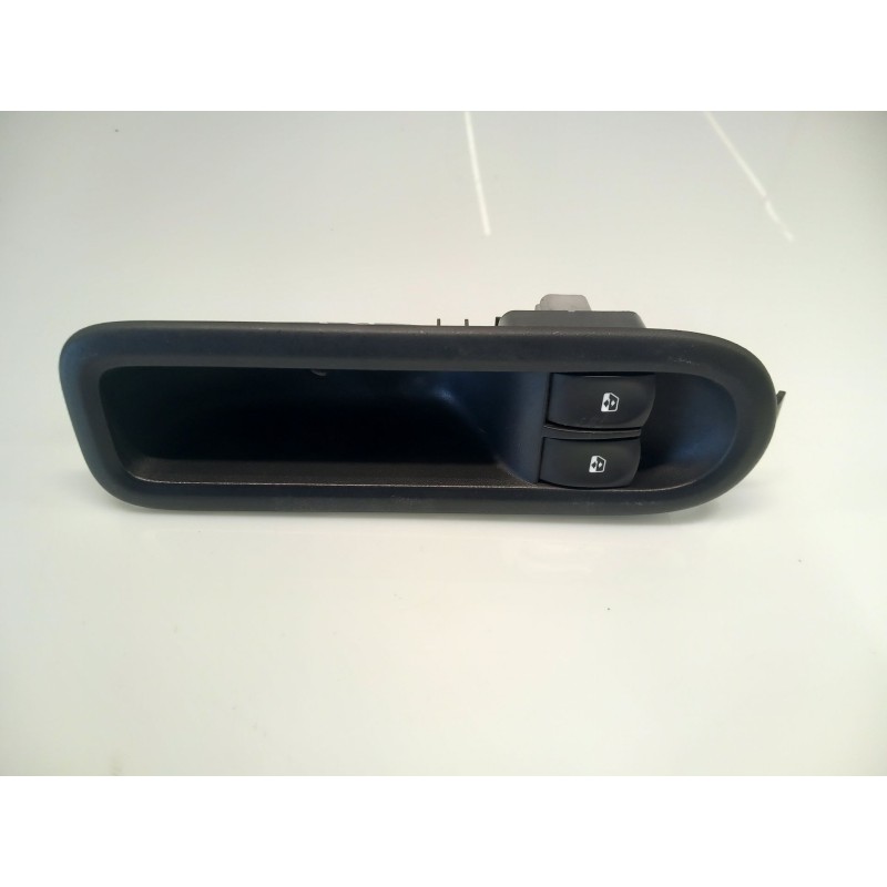 Recambio de mando elevalunas delantero izquierdo para renault clio iii (br0/1, cr0/1) 1.5 dci (br0h, cr0h, cr1s, br1s) referenci