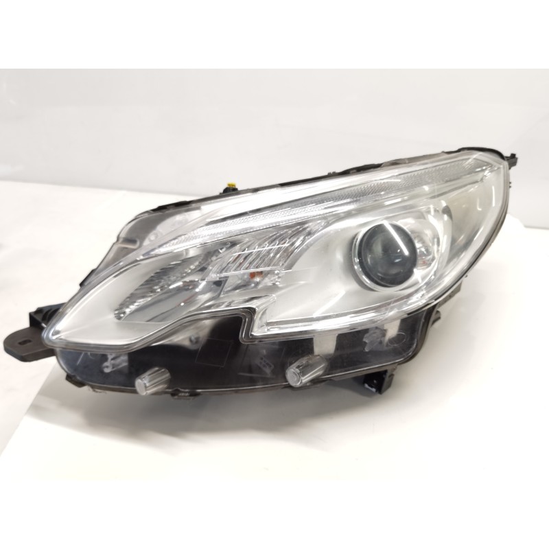 Recambio de faro izquierdo para peugeot 2008 (--.2013) 1.6 e-hdi fap referencia OEM IAM 90106480  
