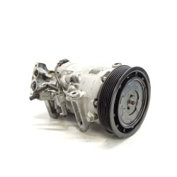 Recambio de compresor aire acondicionado para renault megane iii berlina 5 p referencia OEM IAM 8200939386A  
