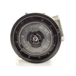 Recambio de compresor aire acondicionado para renault megane iii berlina 5 p referencia OEM IAM 8200939386A  