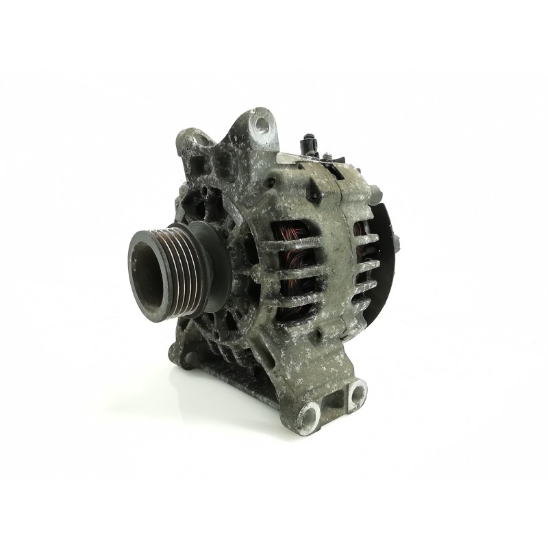 Recambio de alternador para mercedes-benz clase a (w169) a 150 a-edition referencia OEM IAM A2661540802  