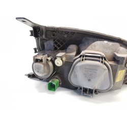 Left headlight Ford Fiesta berlina (DX) | Becerril Scrap Yard