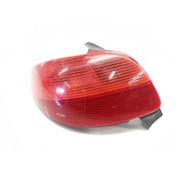 Rücklicht links Peugeot 206 hatchback (2A/C) | Desguace Becerril