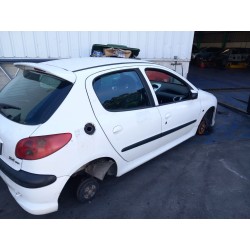 Détail des pièces pour Peugeot 206 hatchback (2A/C) 1.4 HDi eco 70 Diesel de l'année 2005 avec le moteur 8HX (DV4TD),8HZ (DV4TD)