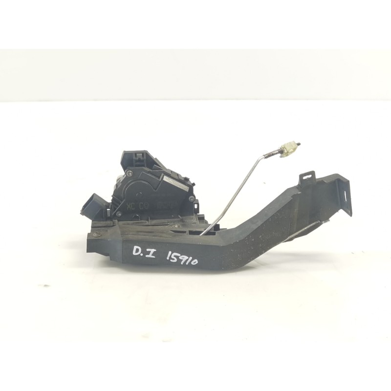 Recambio de cerradura puerta delantera izquierda para ford focus berlina (cak) ambiente referencia OEM IAM 2S4AA21813CB Recambio de cerradura puerta delantera izquierda para ford focus berlina (cak) ambiente referencia OEM IAM 2S4AA21813CB
