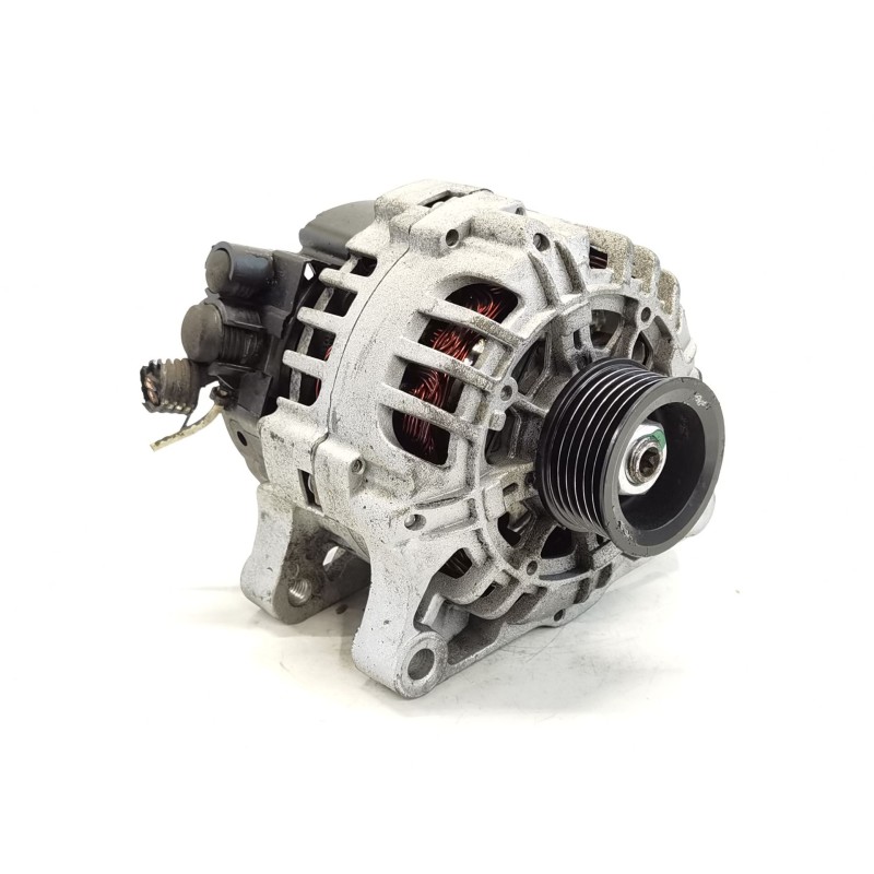 Recambio de alternador para peugeot 206 berlina referencia OEM IAM LRB00436  