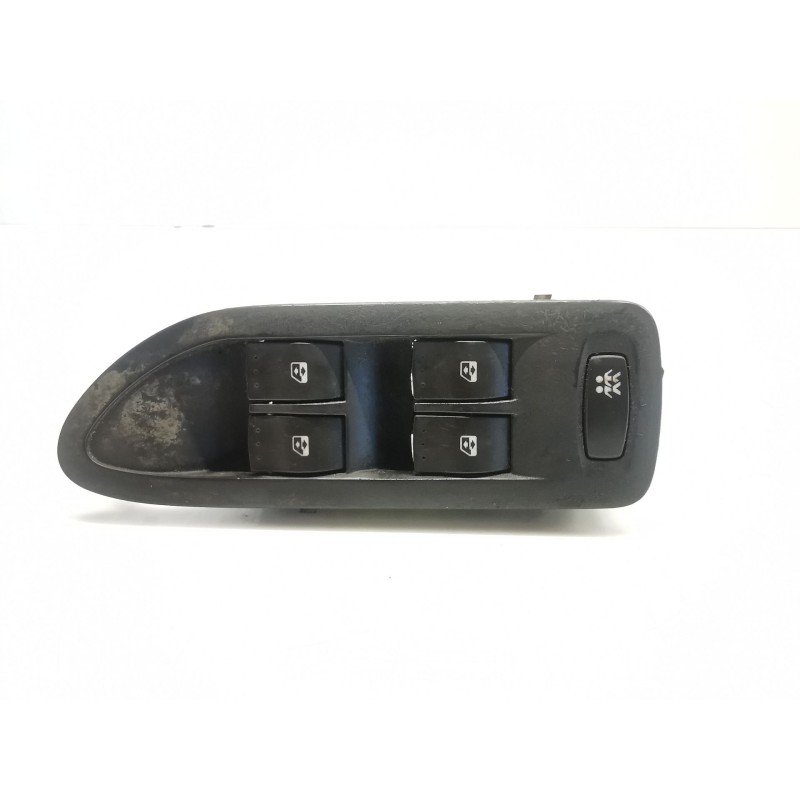 Vorderer linker Fensterheber-Schalter Renault Laguna II (BG0/1_) | Desguace Becerril Vorderer linker Fensterheber-Schalter Renault Laguna II (BG0/1_) | Desguace Becerril