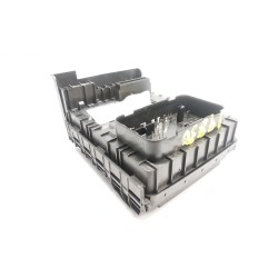 Boîte de relais / fusibles Volkswagen Touran (1T1, 1T2) | Desguace Becerril