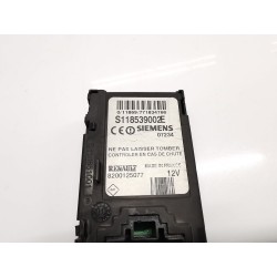 Card holder Renault Scenic II (JM0/1_) | Becerril Scrap Yard