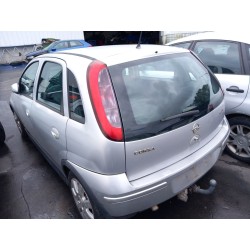 opel corsa c (x01) del año 2006
