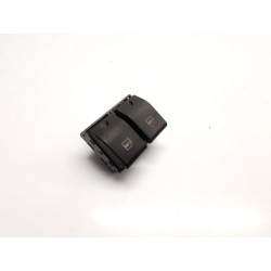 Left front window regulator Volkswagen Polo IV sedan (9A4, 9A2, 9N2, 9A6) | Becerril Scrap Yard