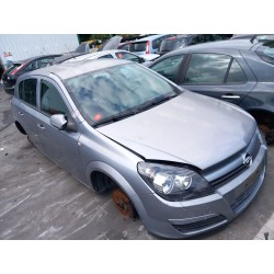 opel astra h gtc (a04) del año 2005