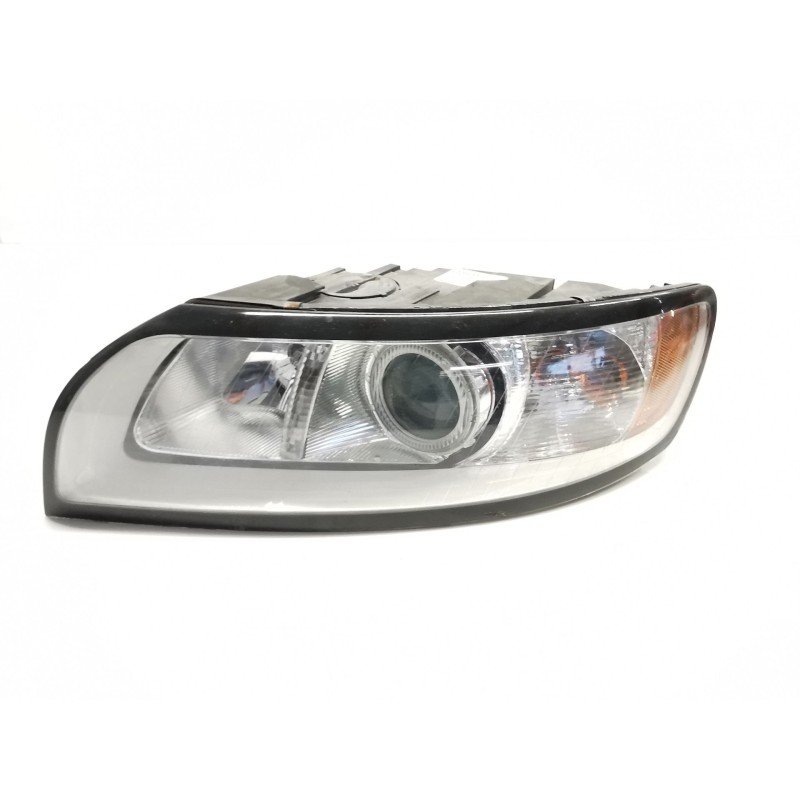Left headlight Volvo V50 familiar | Becerril Scrap Yard Left headlight Volvo V50 familiar | Becerril Scrap Yard