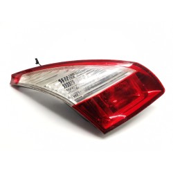 Left central rear light Renault Megane III hatchback (BZ0/1_, B3_) | Becerril Scrap Yard