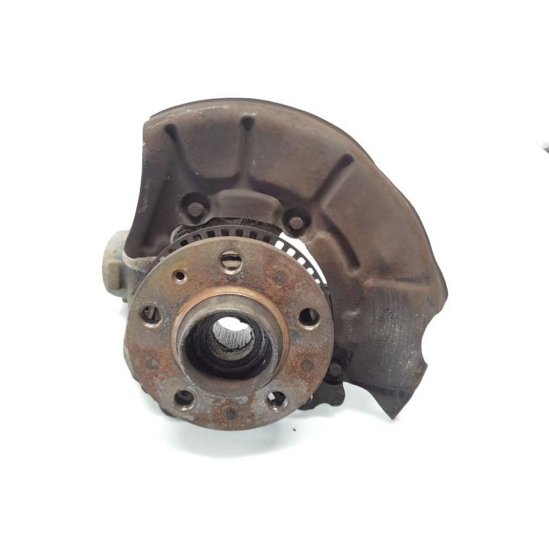 Left front hub assembly Seat Leon (1M1) | Becerril Scrap Yard Left front hub assembly Seat Leon (1M1) | Becerril Scrap Yard