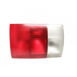 Left central rear light Audi 80 B4 avant (8C5) | Becerril Scrap Yard