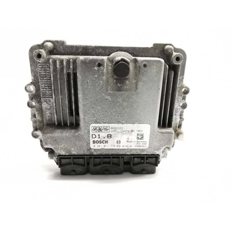 Engine control unit (ECU) Volvo S40 II (544) | Becerril Scrap Yard Engine control unit (ECU) Volvo S40 II (544) | Becerril Scrap Yard