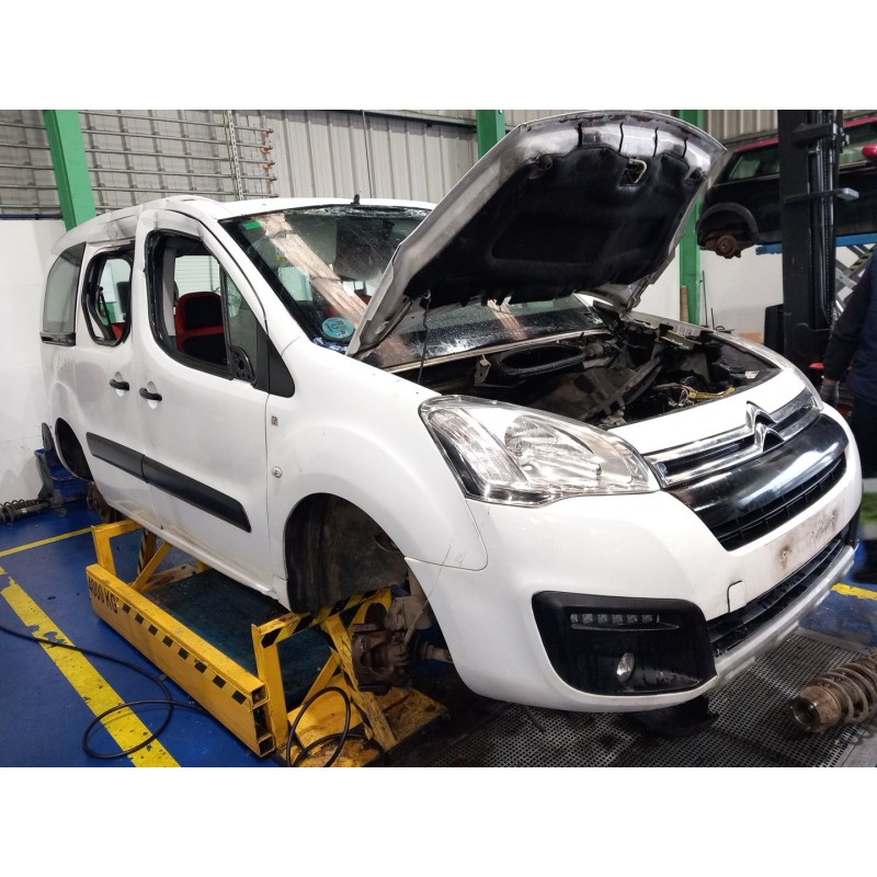 Aufschlüsselung der Teile für Citroen berlingo multispace (B9) 1.6 HDi 90 4x4 aus dem Jahr 2012 mit Motor 9HF (DV6DTED) Aufschlüsselung der Teile für Citroen berlingo multispace (B9) 1.6 HDi 90 4x4 aus dem Jahr 2012 mit Motor 9HF (DV6DTED)