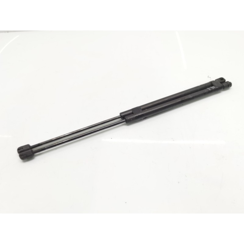 Recambio de amortiguadores maletero/ portón para mercedes-benz clase a (w168) a 170 cdi (168.008) referencia OEM IAM A1689800164 Recambio de amortiguadores maletero/ portón para mercedes-benz clase a (w168) a 170 cdi (168.008) referencia OEM IAM A1689800164
