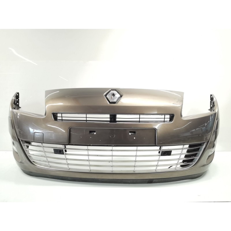 Para-choques dianteiro Renault Scenic III | Desguace Becerril Para-choques dianteiro Renault Scenic III | Desguace Becerril