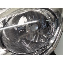 Recambio de faro izquierdo para citroën c3 lx referencia OEM IAM 9673814980  