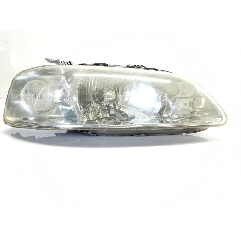 Right headlight DAEWOO Kalos sedan (klas) | Becerril Scrap Yard Right headlight DAEWOO Kalos sedan (klas) | Becerril Scrap Yard