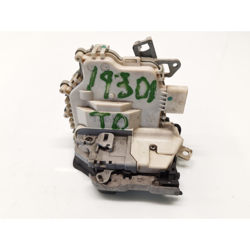 Recambio de cerradura puerta trasera derecha para audi a4 b8 (8k2) 2.0 tdi referencia OEM IAM 8K0839016C  