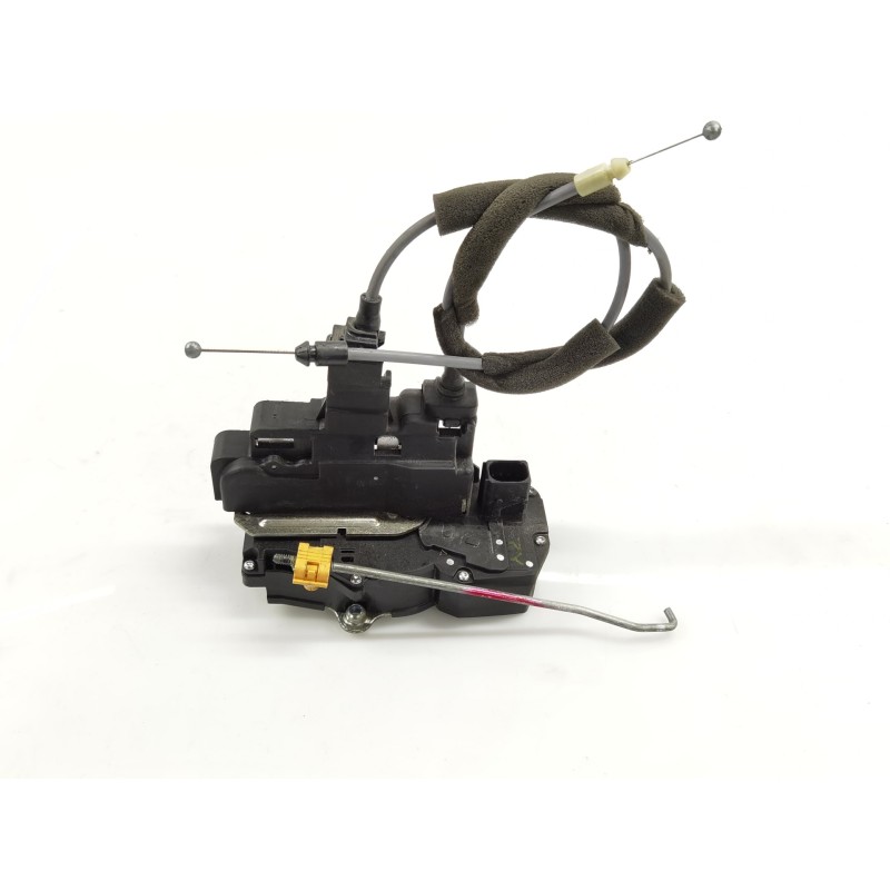 Recambio de cerradura puerta trasera izquierda para chevrolet captiva 2.0 vcdi lt referencia OEM IAM Recambio de cerradura puerta trasera izquierda para chevrolet captiva 2.0 vcdi lt referencia OEM IAM