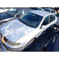 seat toledo ii (1m2) del año 2002