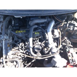 nissan primera hatchback (p12) del año 2004