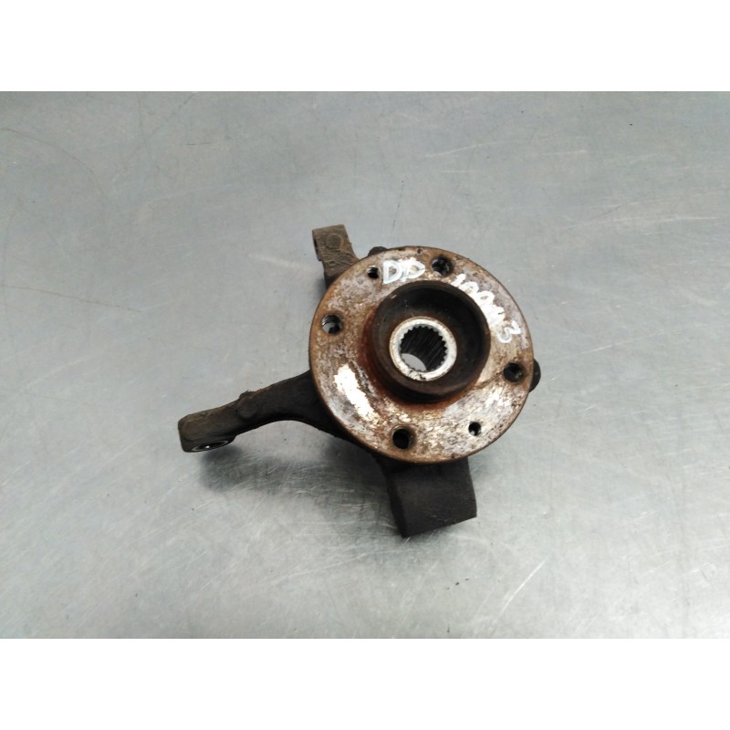 Recambio de mangueta delantera derecha para dacia sandero ambiance referencia OEM IAM Recambio de mangueta delantera derecha para dacia sandero ambiance referencia OEM IAM