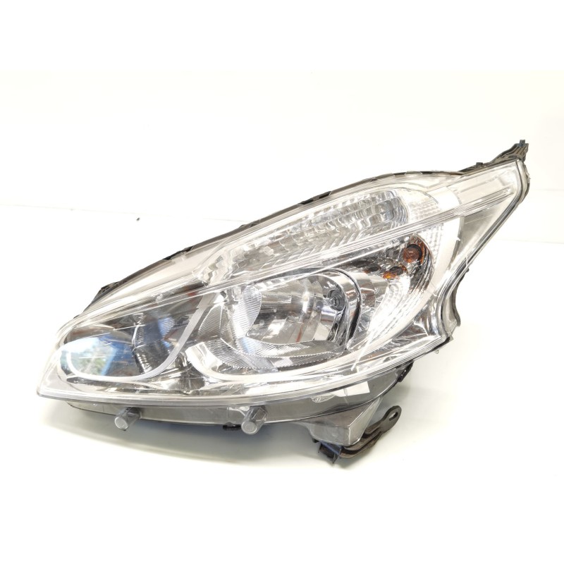 Left headlight Peugeot 208 I (CA_, CC_) | Becerril Scrap Yard Left headlight Peugeot 208 I (CA_, CC_) | Becerril Scrap Yard