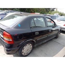 opel astra g berlina del año 2003