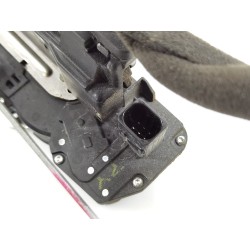 Recambio de cerradura puerta trasera izquierda para chevrolet captiva 2.0 vcdi lt referencia OEM IAM   