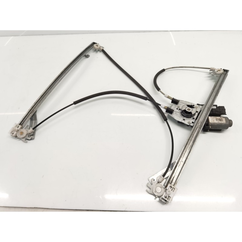 Recambio de elevalunas delantero izquierdo para renault espace iv (jk0/1_) 2.2 dci (jk0h) referencia OEM IAM   