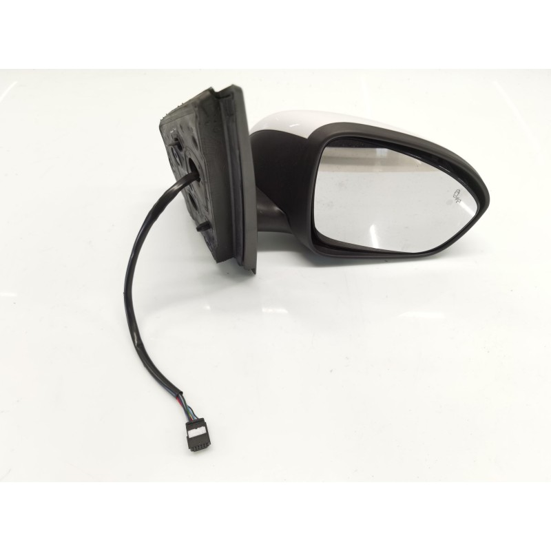 Recambio de retrovisor derecho para dacia sandero iii 1.0 sce 65 referencia OEM IAM   